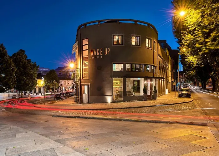 Wake Up Famalicao Aparthotel