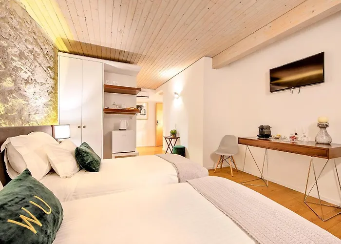 Wake Up Famalicao Aparthotel 4*